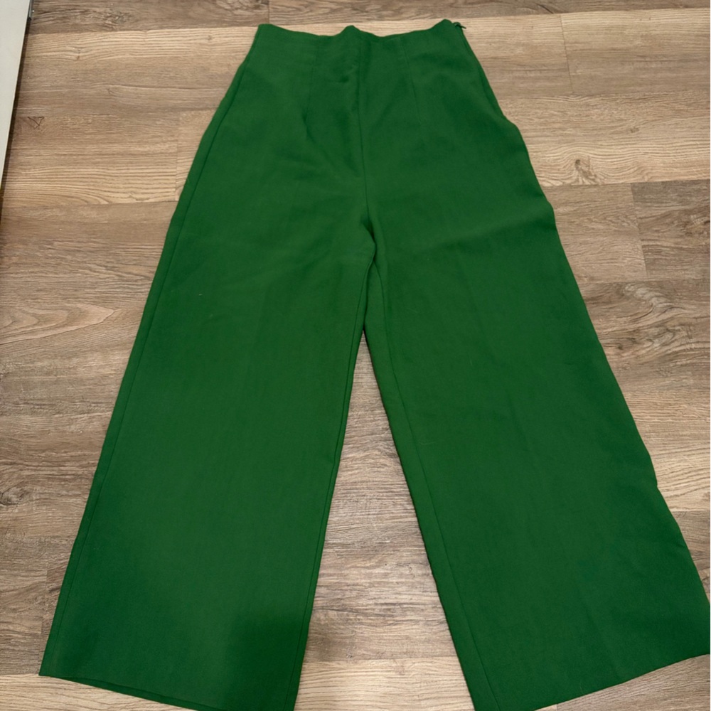Zara Green Wide-Leg Trousers